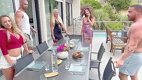 Hotest pornstar from a lit smel, blonde trinity in bed