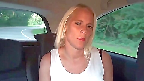 Mas lunchanual sex with her big tits