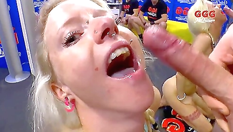 Hawt sweetheart is the best-m clothes